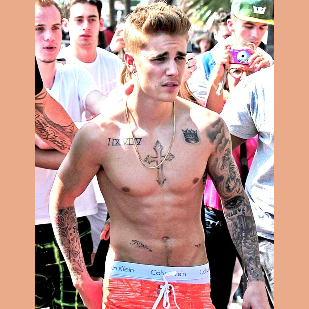 Justin Bieber 8.5 x 11 Candid Color Photograph Collectibles:Photographic Images:Photographs Style Your Walls